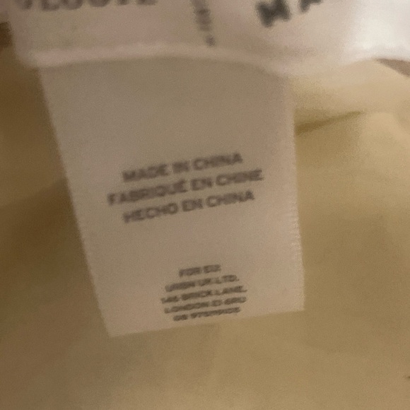 HOTEL MAGIQUE Anthropologie LOVE Apple HEARTS Bucket Hat Adjustable Sold out - Picture 9 of 11